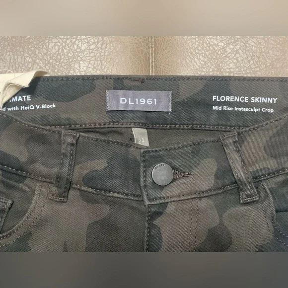 DL1961 Women Green Camo Florence Skinny Mid Rise Instascupt Crop Jeans NEW Sz 24 - Picture 3 of 9